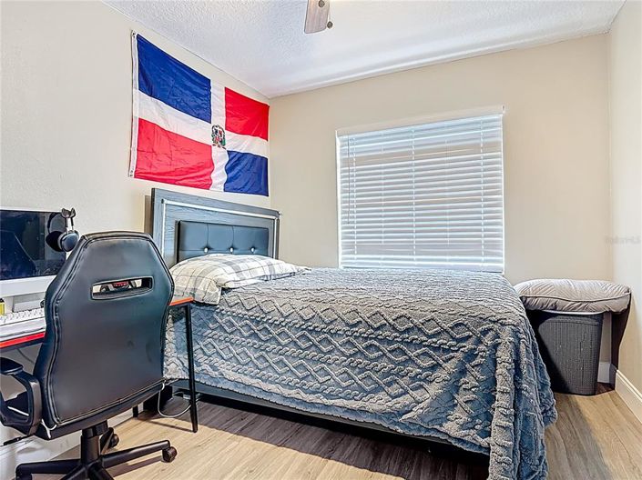 Image No.28-4 Bed House for sale