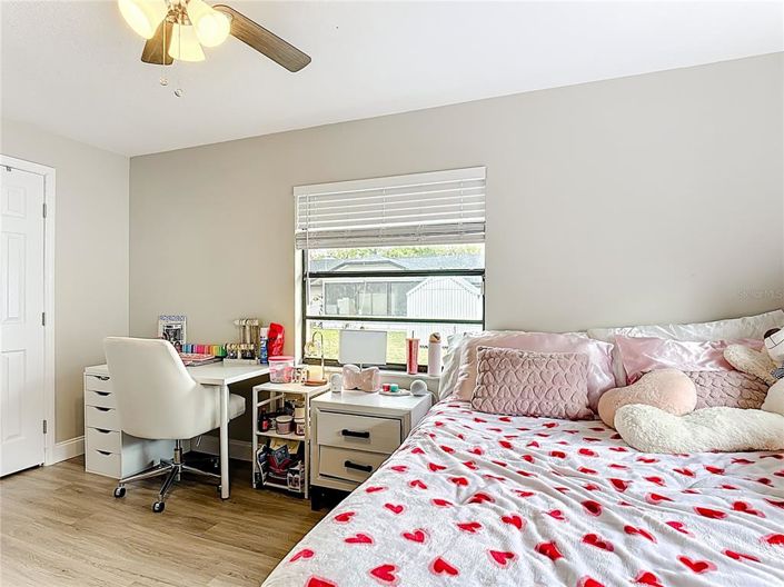 Image No.35-4 Bed House for sale