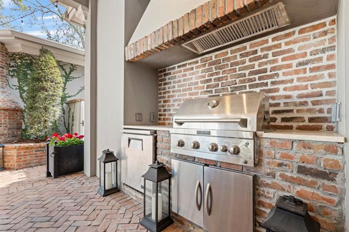 Image No.31-5 Bed House for sale