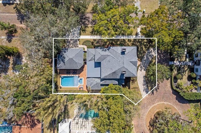 Image No.38-5 Bed House for sale