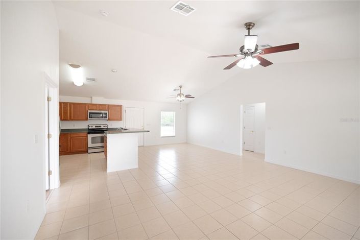 Image No.46-3 Bed House for sale