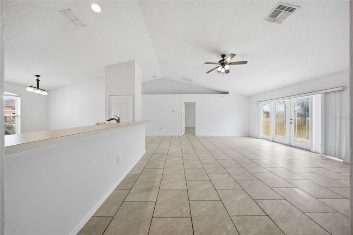 Image No.13-Maison de 4 chambres à vendre à Saint John