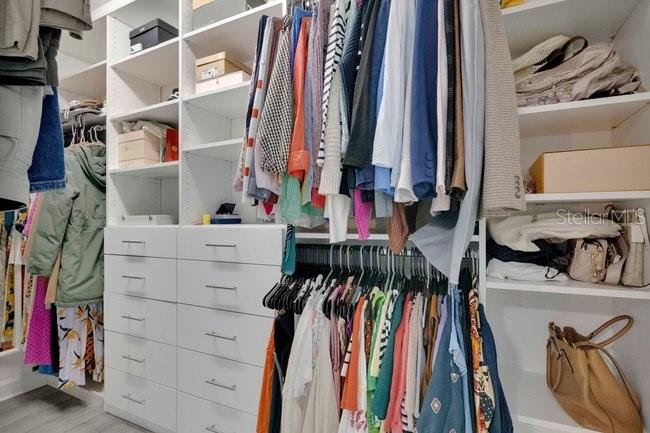 Image No.22-4 Bed House for sale