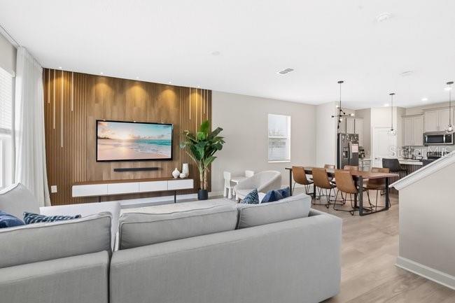 Image No.7-4 Bed House for sale