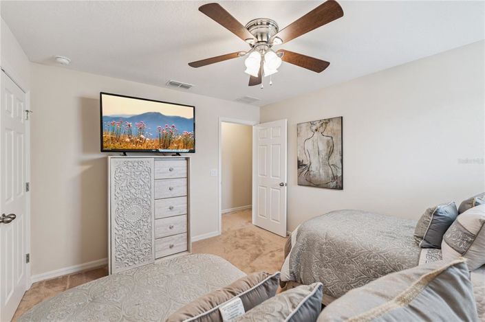 Image No.24-5 Bed House for sale