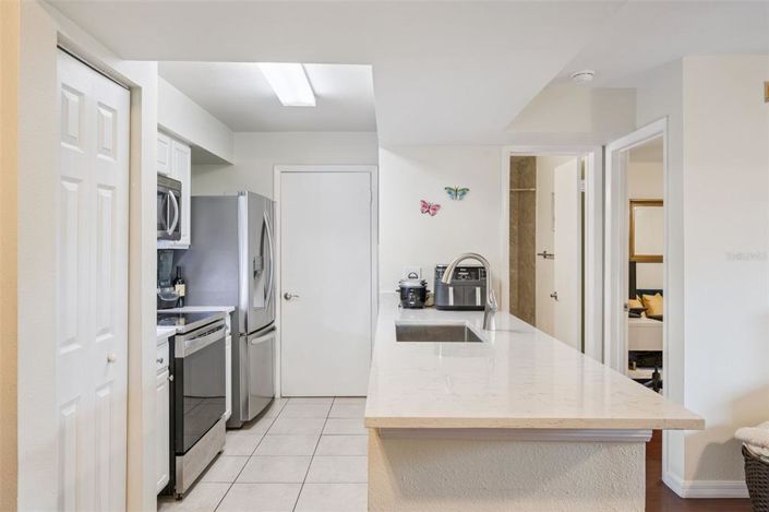 Image No.10-2 Bed Apartment for sale