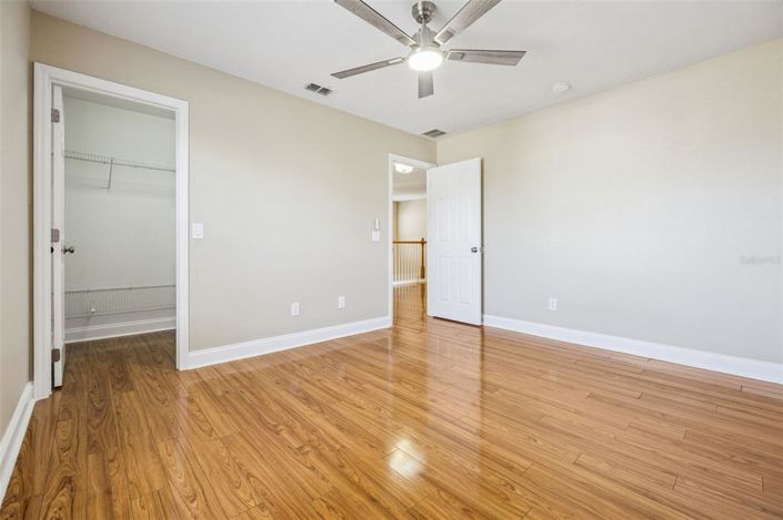 Image No.30-5 Bed House for sale