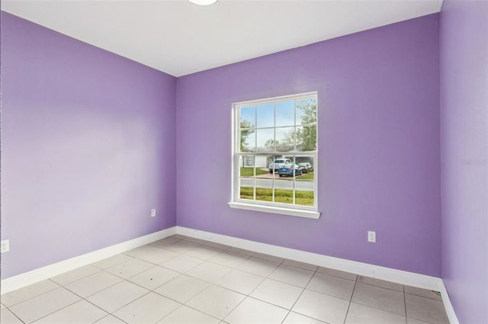 Image No.15-4 Bed House for sale