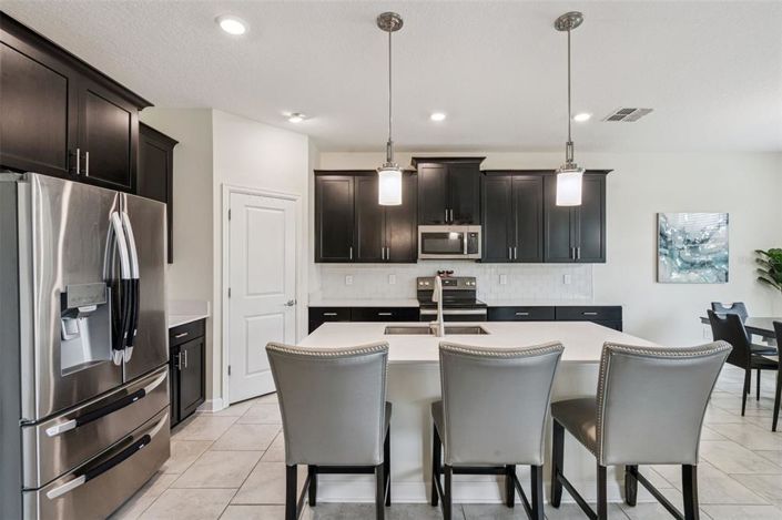 Image No.14-6 Bed House for sale