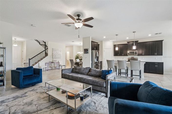 Image No.20-6 Bed House for sale