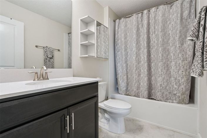 Image No.29-6 Bed House for sale