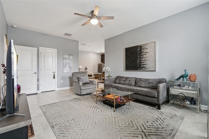 Image No.37-6 Bed House for sale