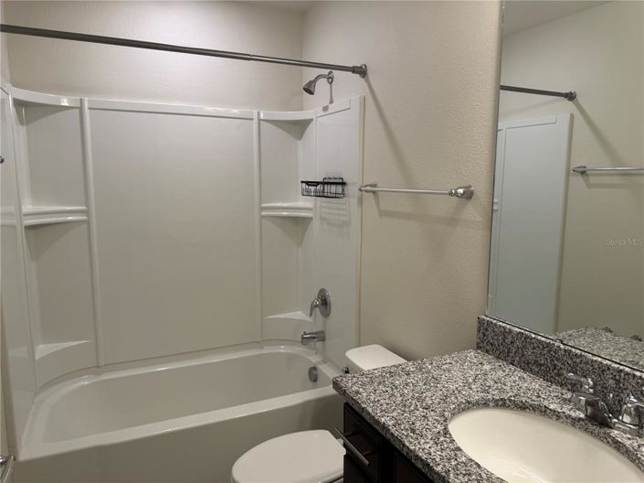 Image No.16-3 Bed Townhouse for sale