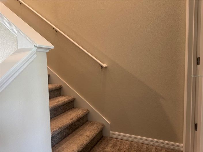 Image No.8-3 Bed Townhouse for sale