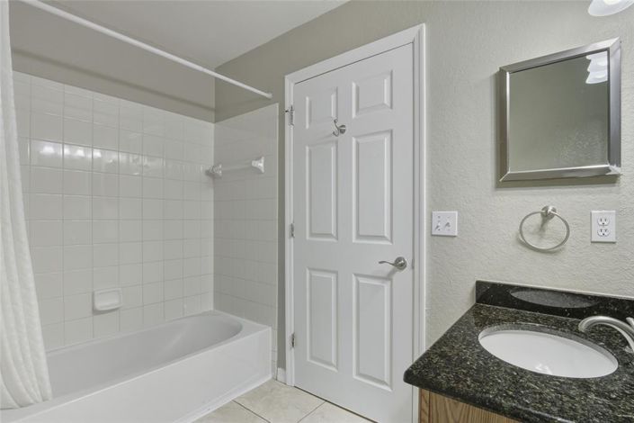 Image No.20-Appartement de 3 chambres à vendre à Saint John