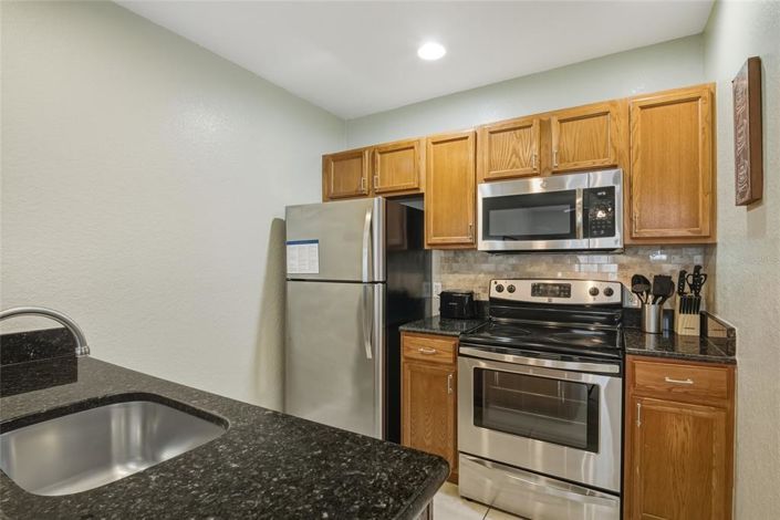 Image No.8-Appartement de 3 chambres à vendre à Saint John