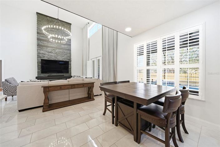 Image No.11-5 Bed House for sale