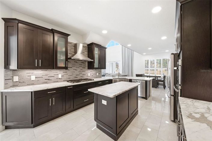 Image No.13-5 Bed House for sale