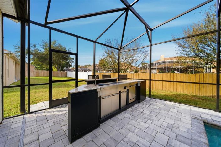 Image No.43-5 Bed House for sale