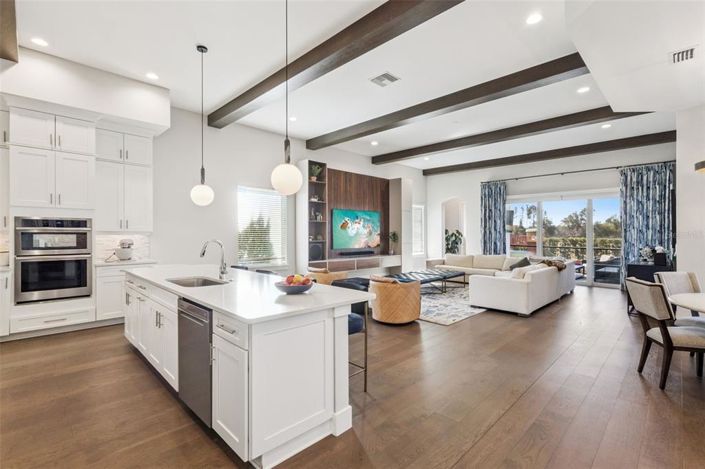 Image No.10-4 Bed House for sale