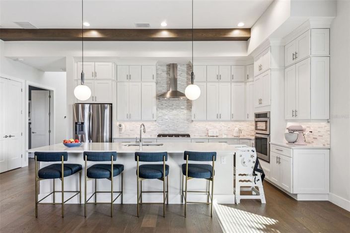 Image No.11-4 Bed House for sale