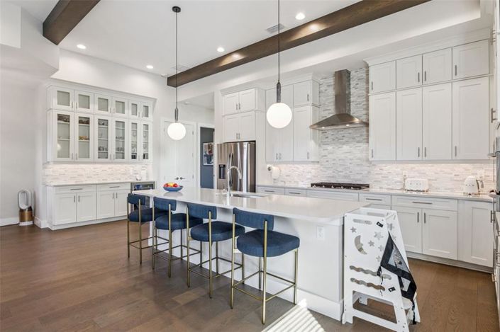 Image No.12-4 Bed House for sale