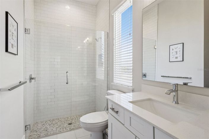 Image No.24-4 Bed House for sale