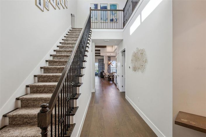 Image No.3-4 Bed House for sale