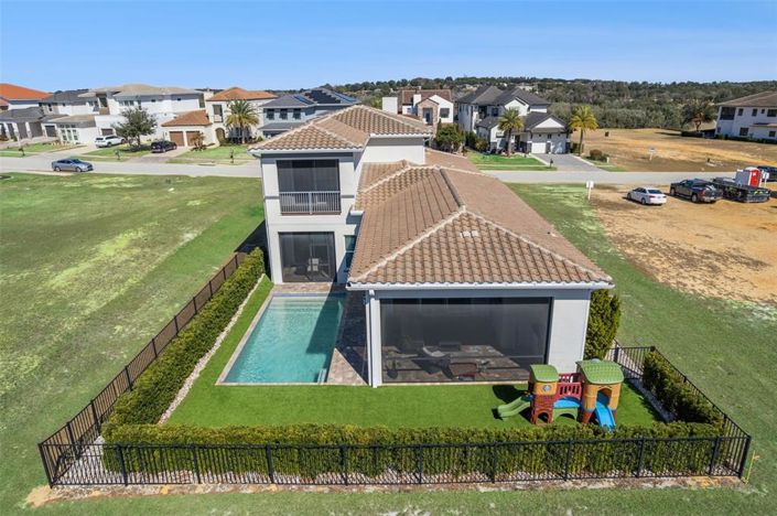 Image No.36-4 Bed House for sale