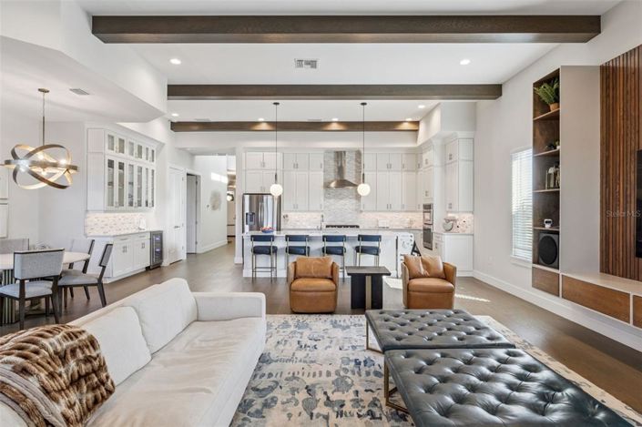 Image No.8-4 Bed House for sale