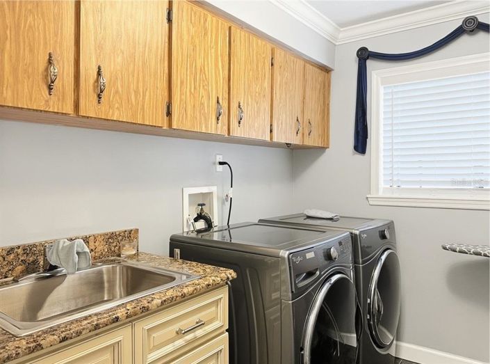 Image No.19-4 Bed House for sale