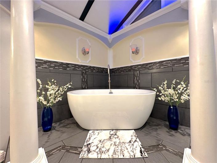 Image No.32-4 Bed House for sale