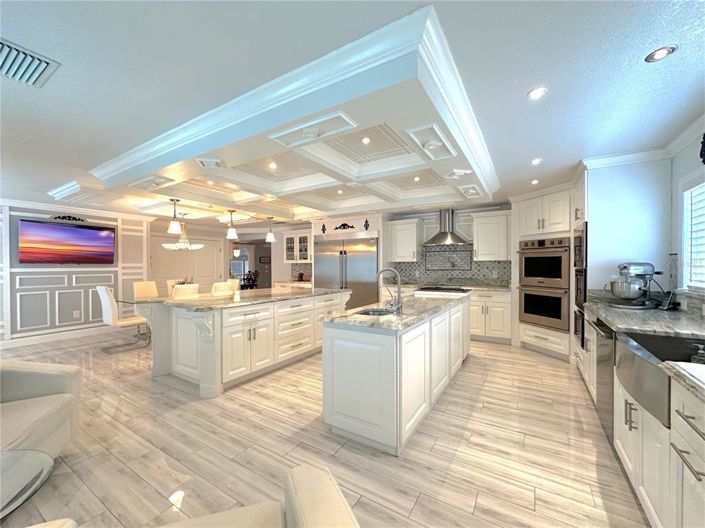 Image No.38-4 Bed House for sale