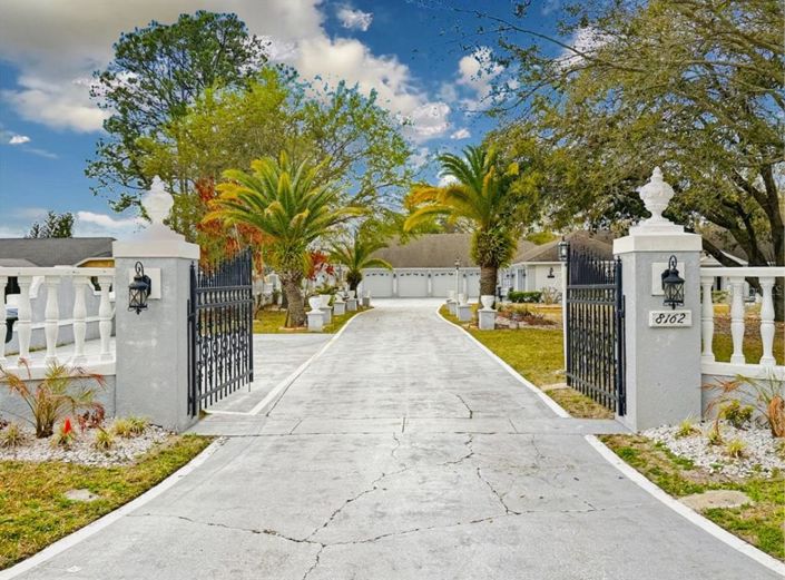 Image No.46-4 Bed House for sale