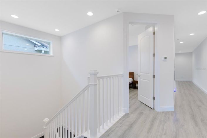 Image No.21-4 Bed House for sale