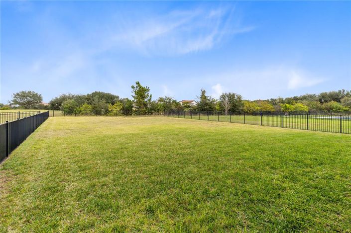 Image No.29-4 Bed House for sale