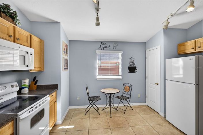 Image No.5-5 Bed House for sale