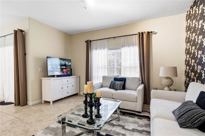 Image No.9-4 Bed Townhouse for sale