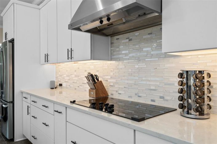 Image No.25-5 Bed House for sale