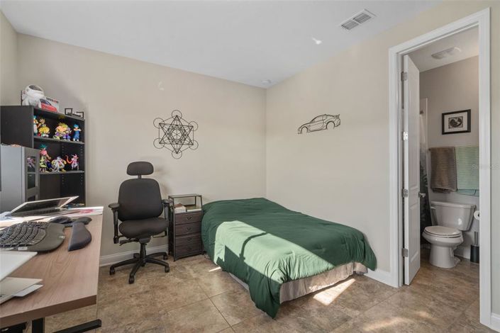 Image No.51-5 Bed House for sale