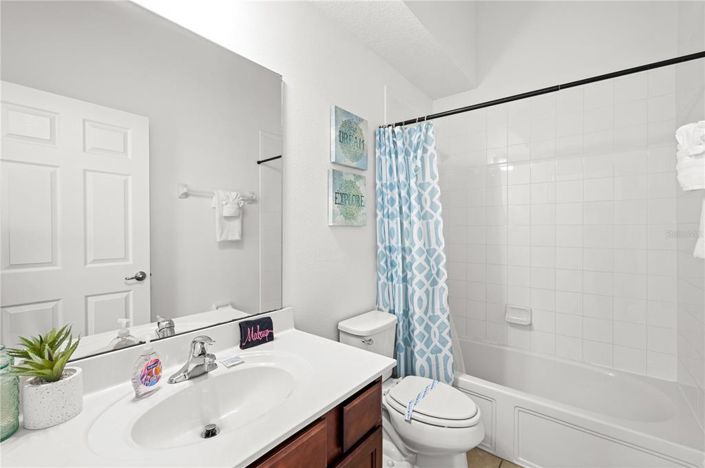 Image No.18-4 Bed House for sale