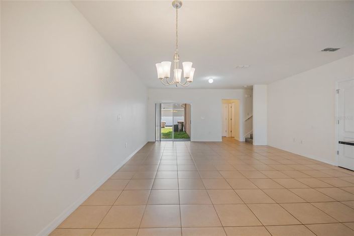 Image No.12-3 Bed Townhouse for sale