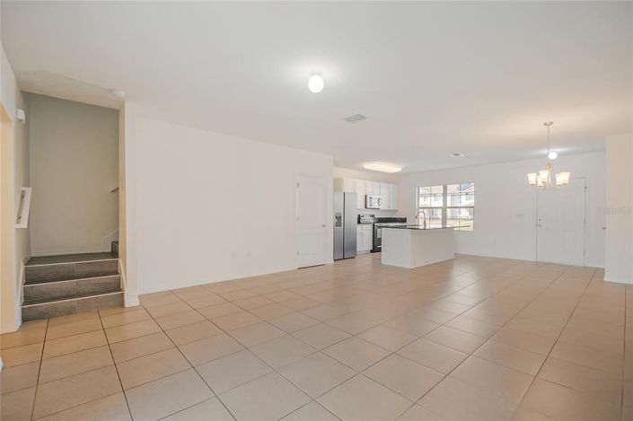 Image No.14-3 Bed Townhouse for sale