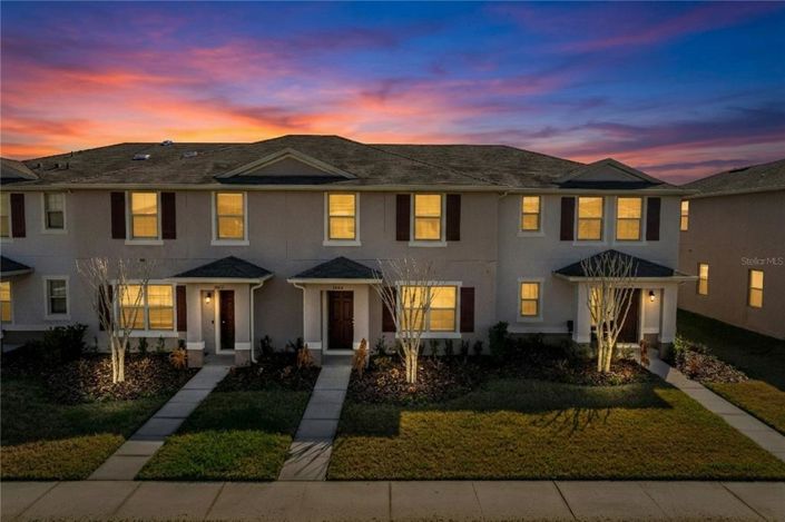 Image No.2-3 Bed Townhouse for sale