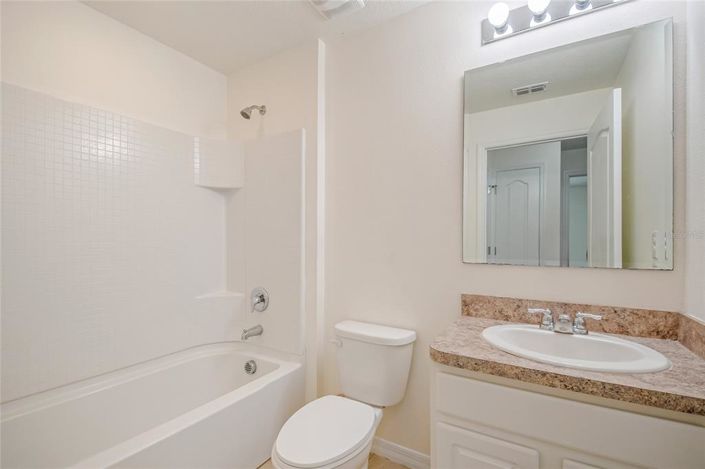 Image No.29-3 Bed Townhouse for sale