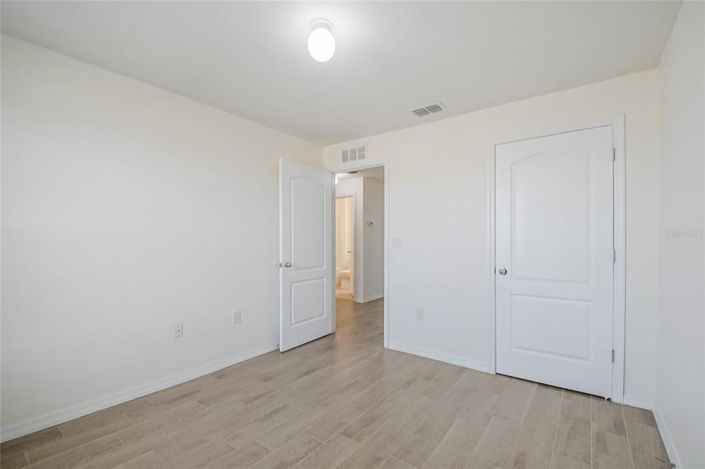 Image No.35-3 Bed Townhouse for sale