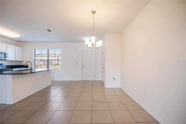 Image No.5-3 Bed Townhouse for sale