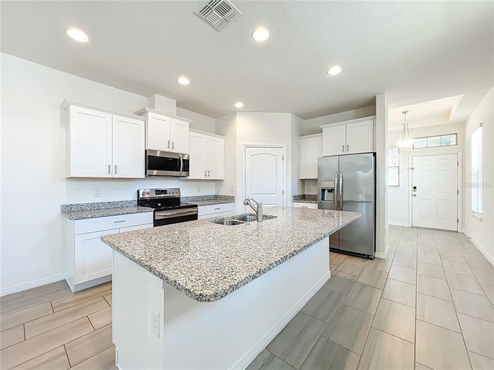 Image No.14-3 Bed House for sale