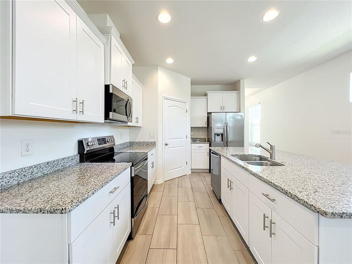 Image No.15-3 Bed House for sale