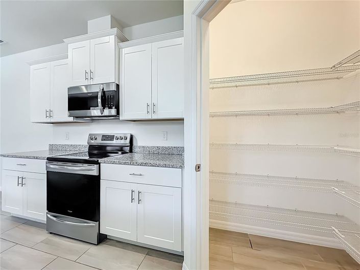 Image No.18-3 Bed House for sale